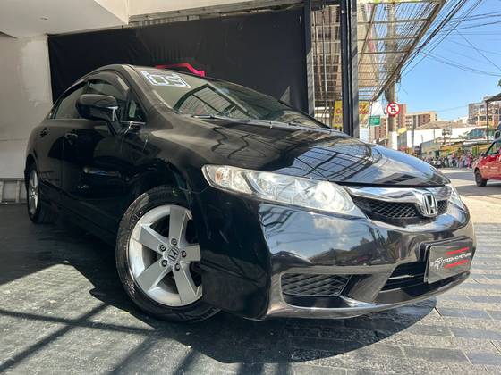 HONDA CIVIC 1.8 LXS 16V FLEX 4P AUTOMÁTICO